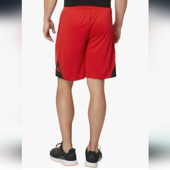 ADIDAS Badge of Sport Shorts in Better Scarlet/Black Size 3XL 9 inch Inseam - Picture 5 of 7